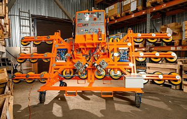 Вакуумный захват ARLIFTER FR 2500A с раскрытыми траверсами